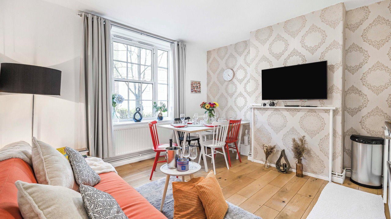 Photo of Livingroom in Waterloo