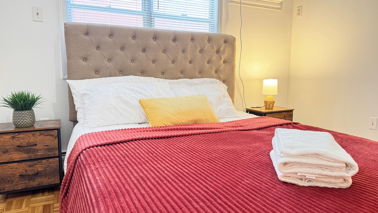 Photo of Bedroom in West New York