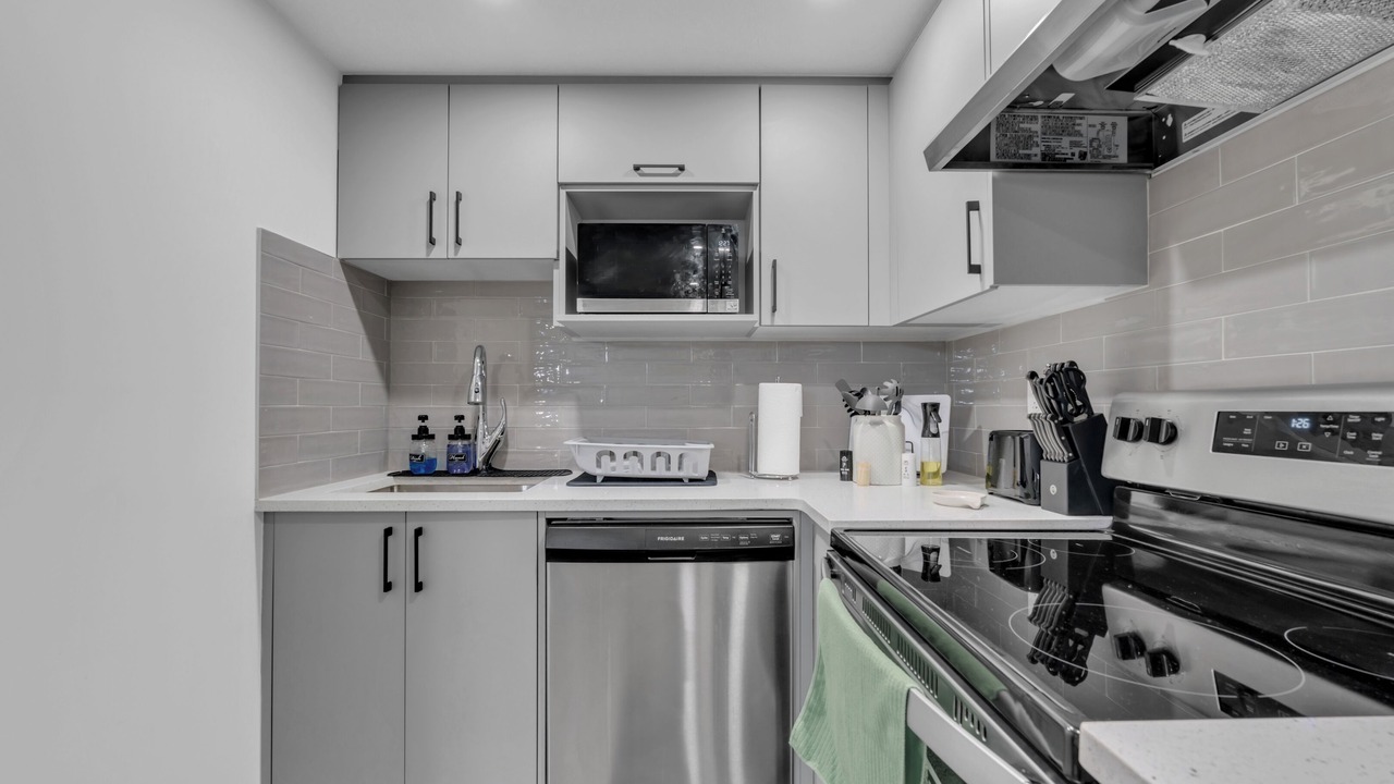 Photo of Kitchen in Southeast Calgary