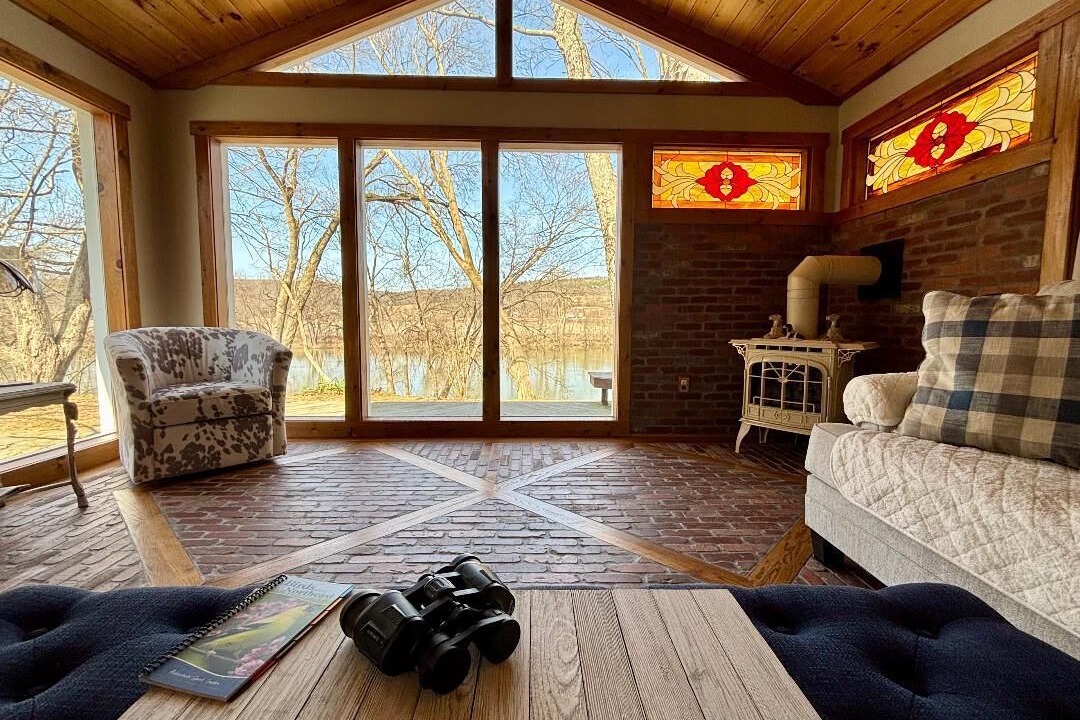 Photo of Livingroom in Barton