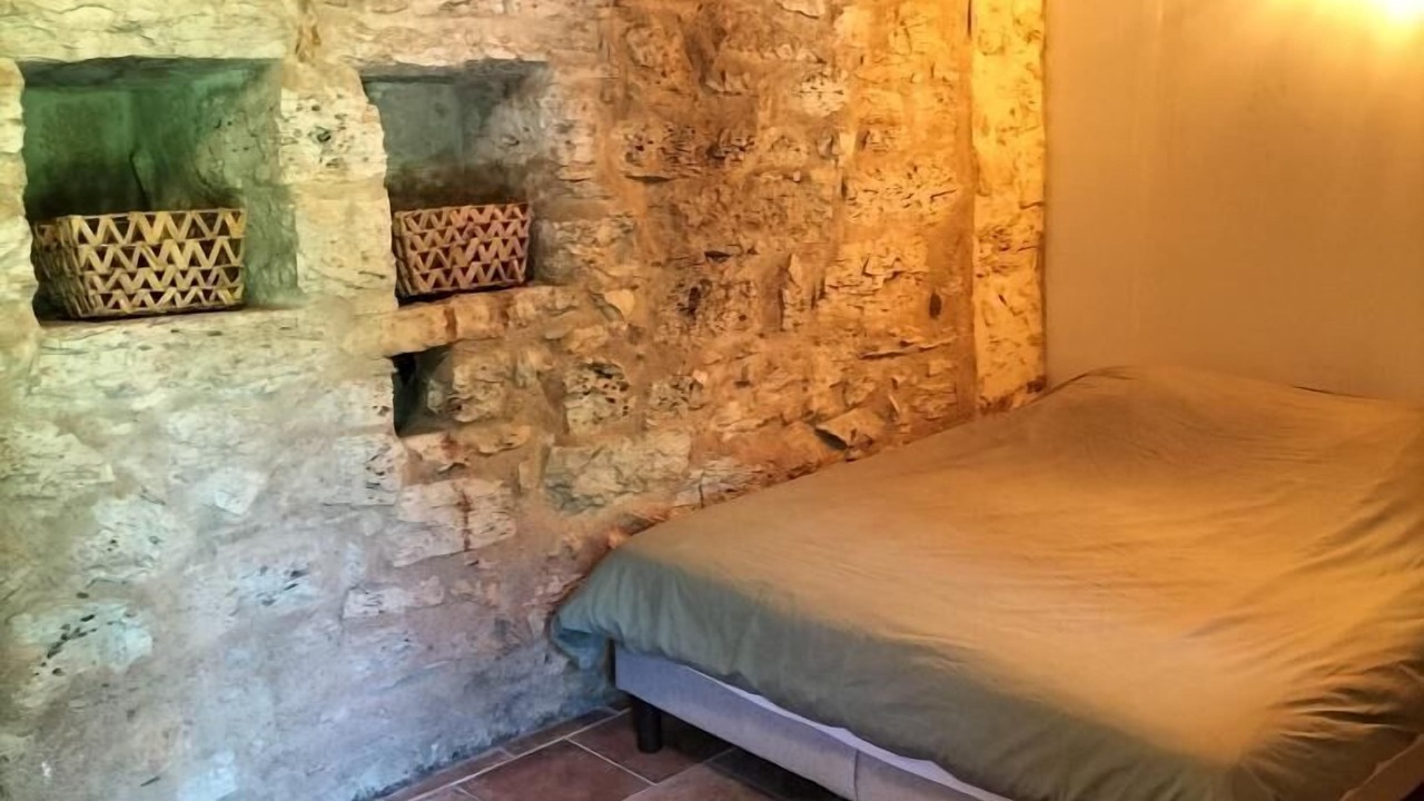 Photo of Bedroom in Albas