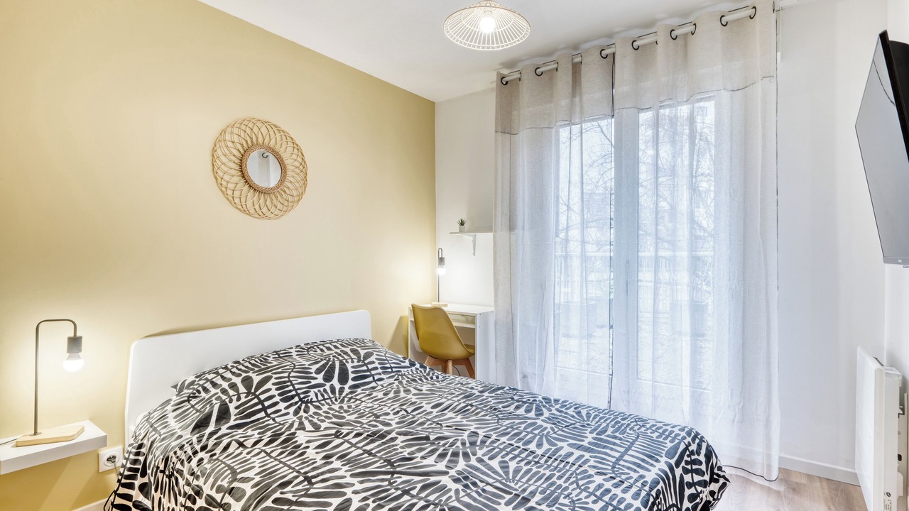 Photo of Bedroom in Centre Ville Rive Gauche