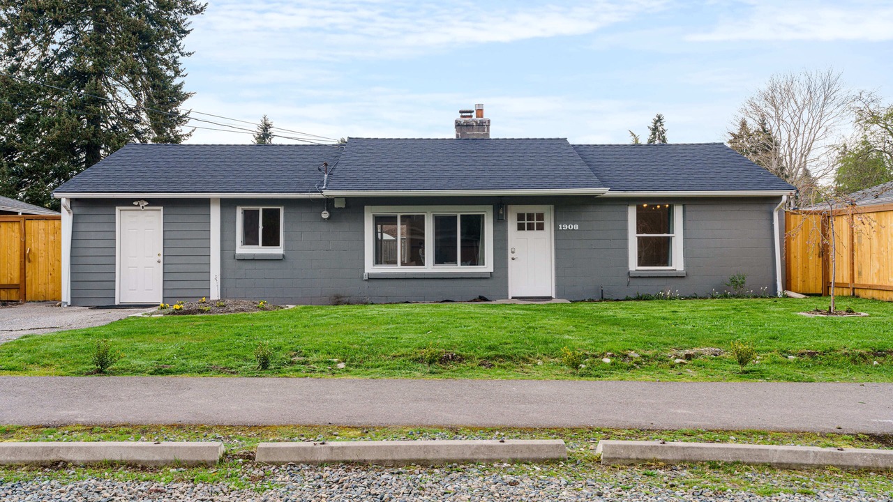 Photo of Outdoor in Olympic Hills