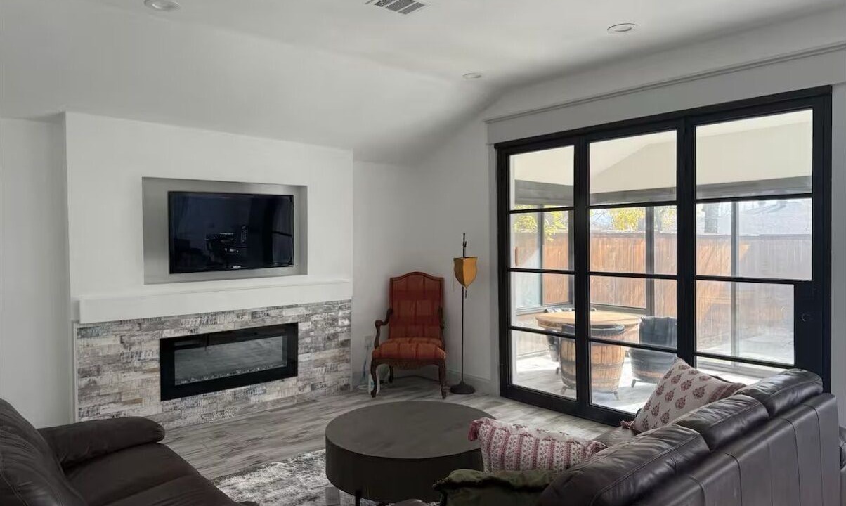 Photo of Livingroom in Fort Worth