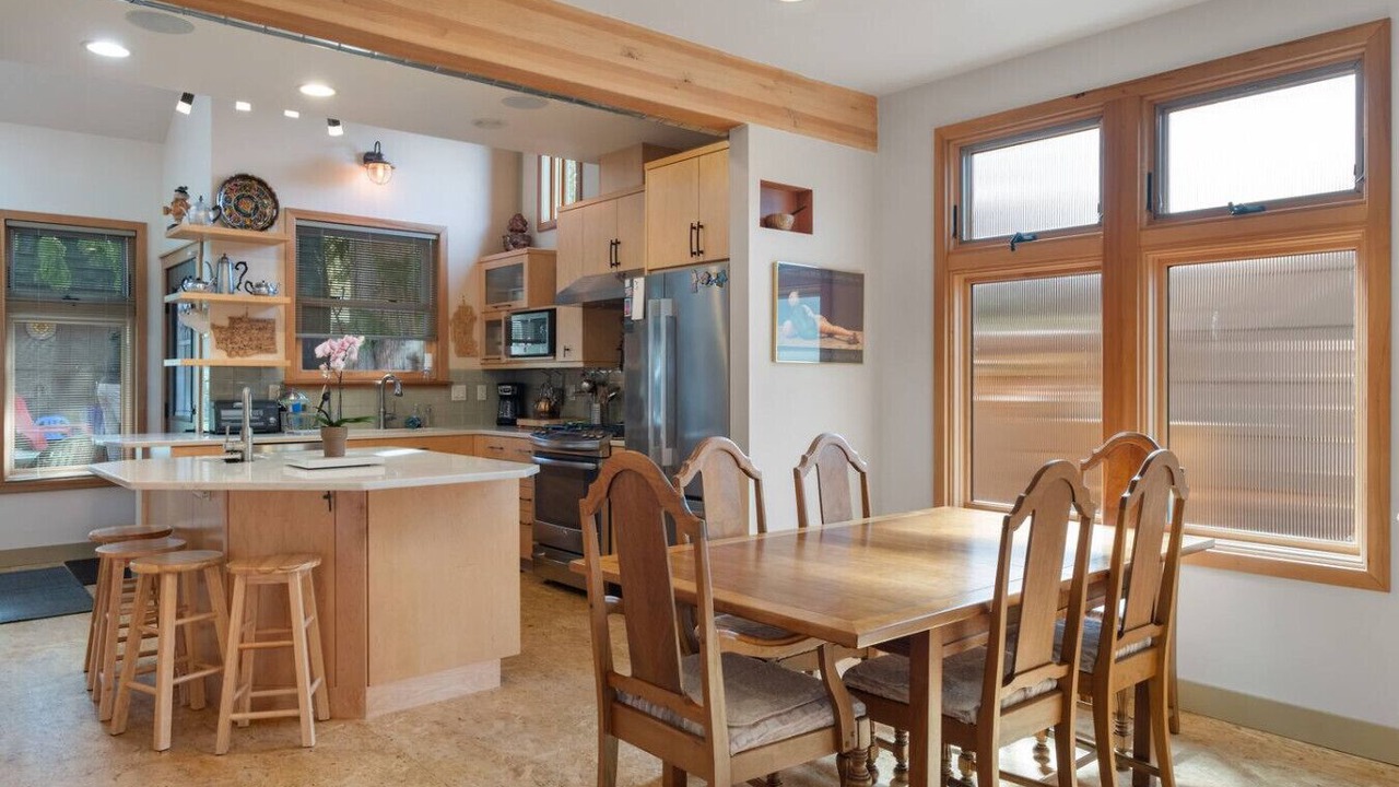 Photo of Others in Genesee