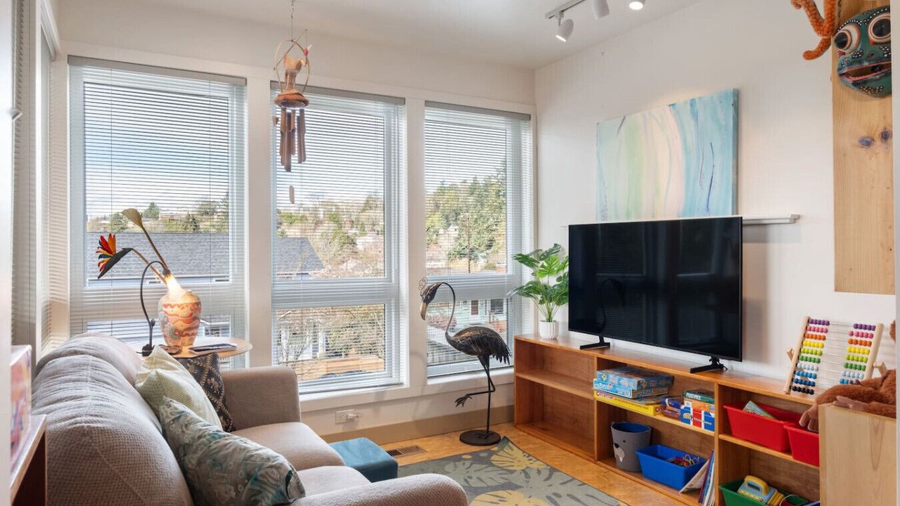 Photo of Livingroom in Genesee