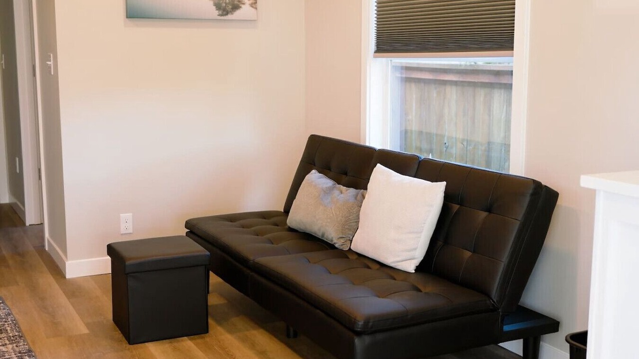 Photo of Livingroom in Monroe