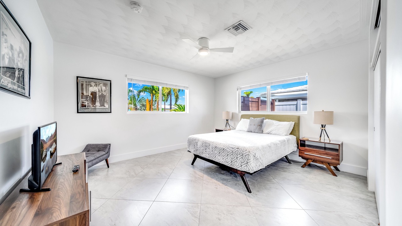 Photo of Bedroom in Garden Isles