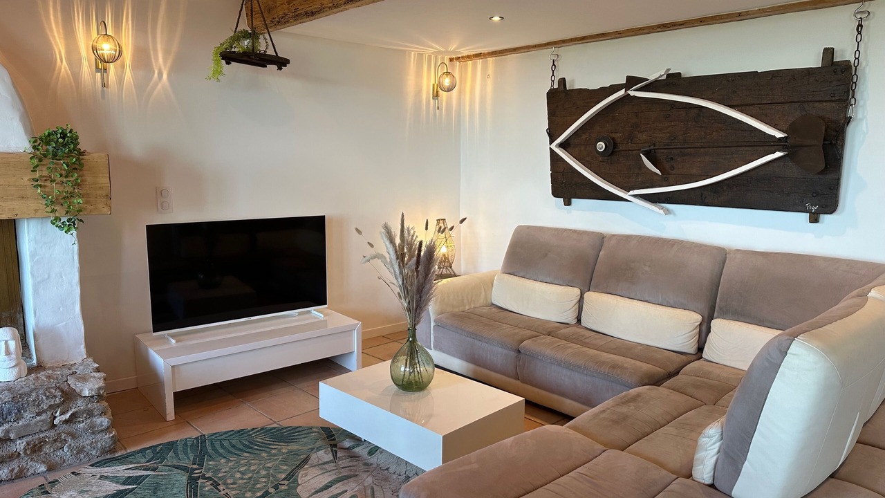 Photo of Livingroom in Paraza
