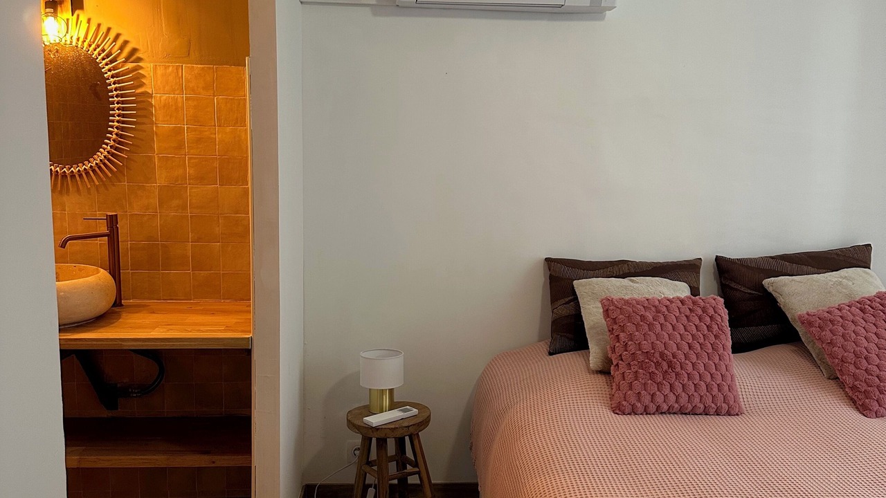 Photo of Bedroom in Paraza