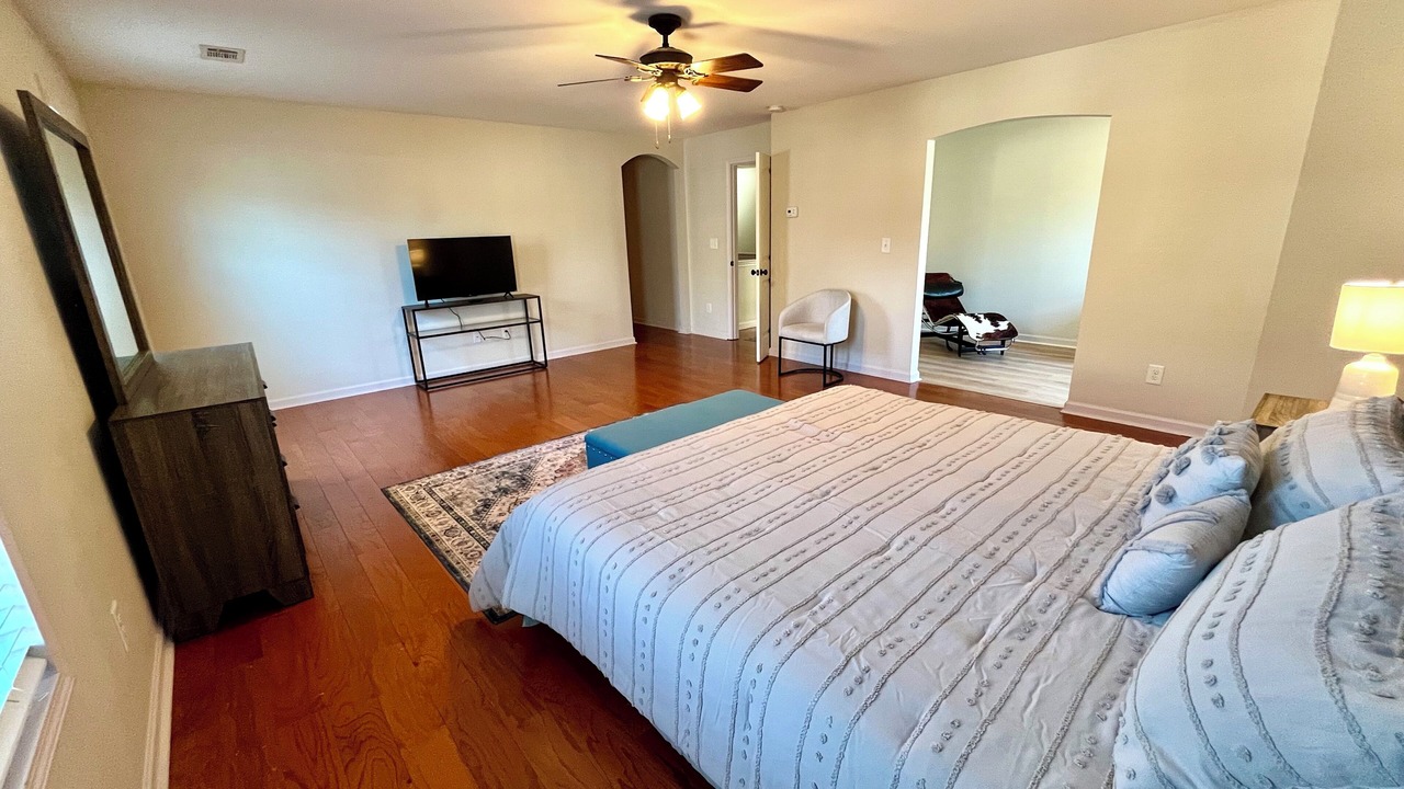 Photo of Bedroom in Newnan