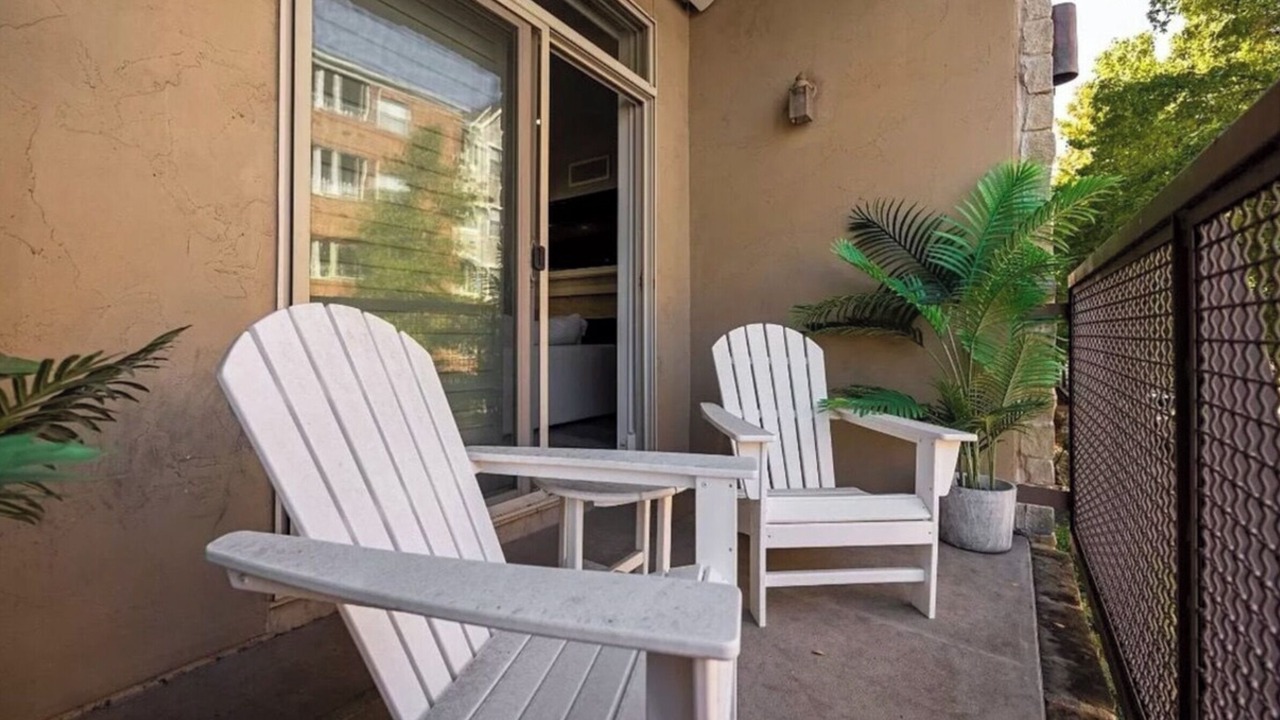 Photo of Patio Balcony in Uptown