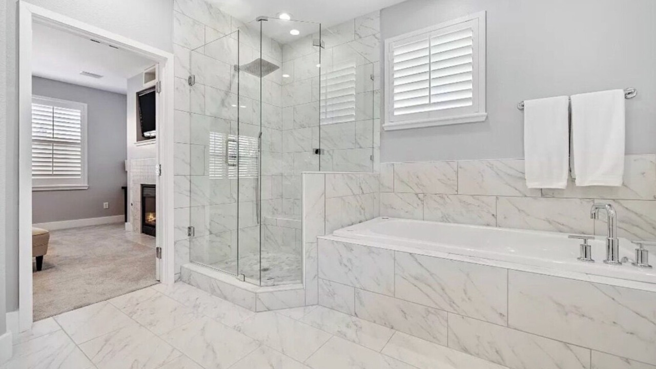 Photo of Bathroom in Uptown