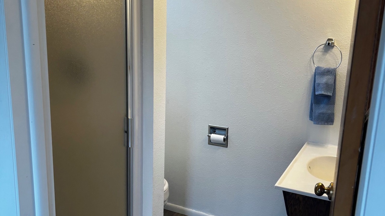 Photo of Bathroom in Encampment