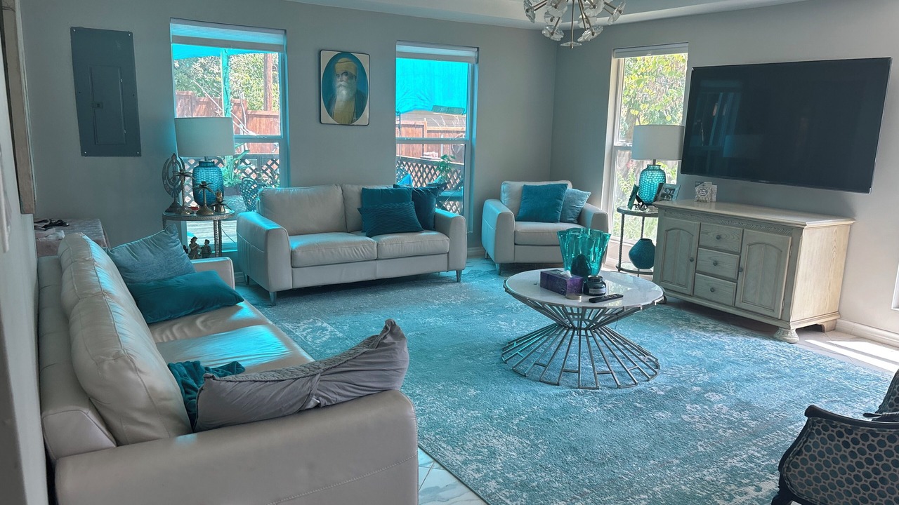 Photo of Livingroom in Flower Mound