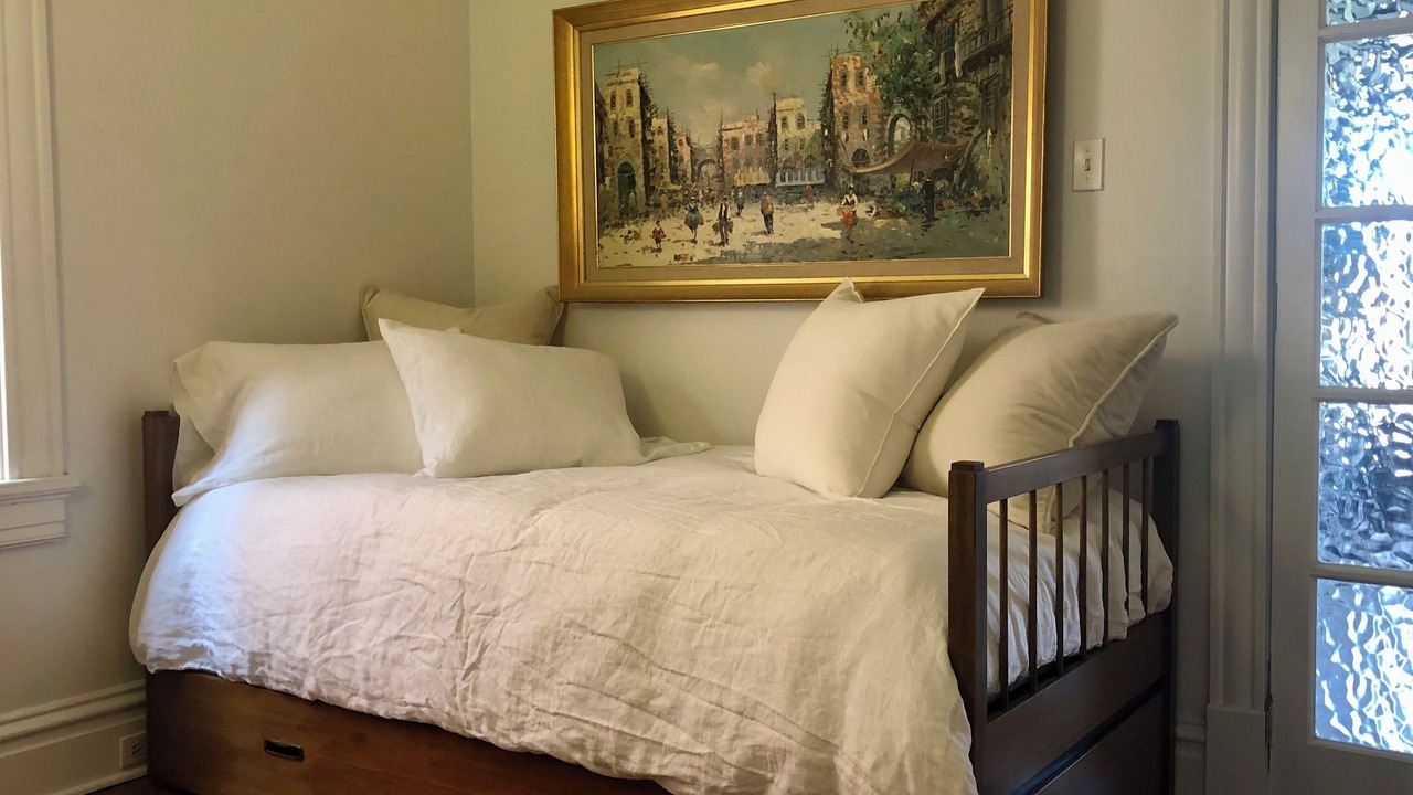 Photo of Bedroom in Tower Grove South