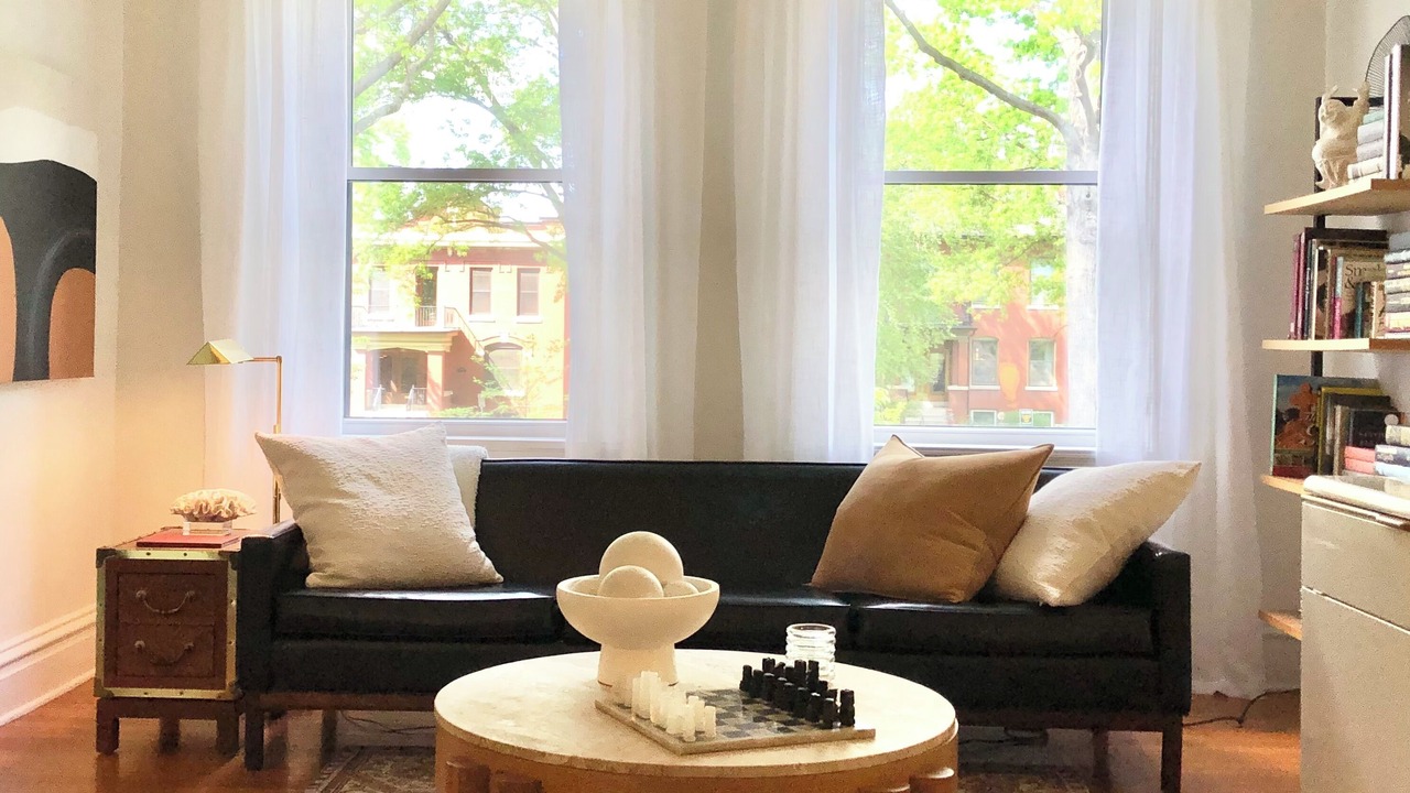 Photo of Livingroom in Tower Grove South