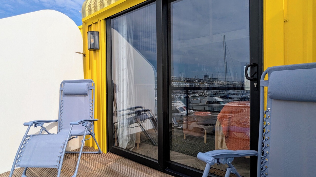 Photo of Patio Balcony in Seafront
