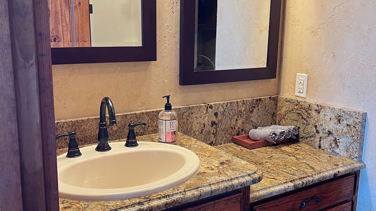Photo of Bathroom in Benton