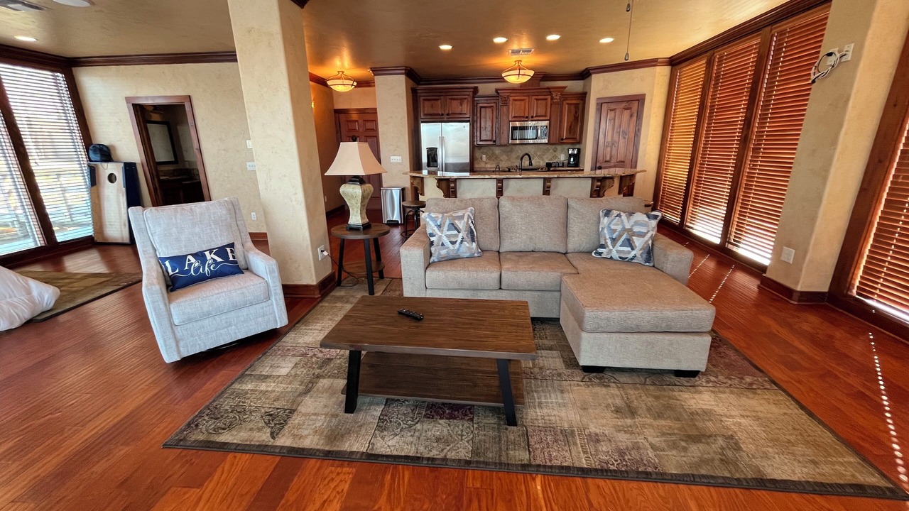 Photo of Livingroom in Benton