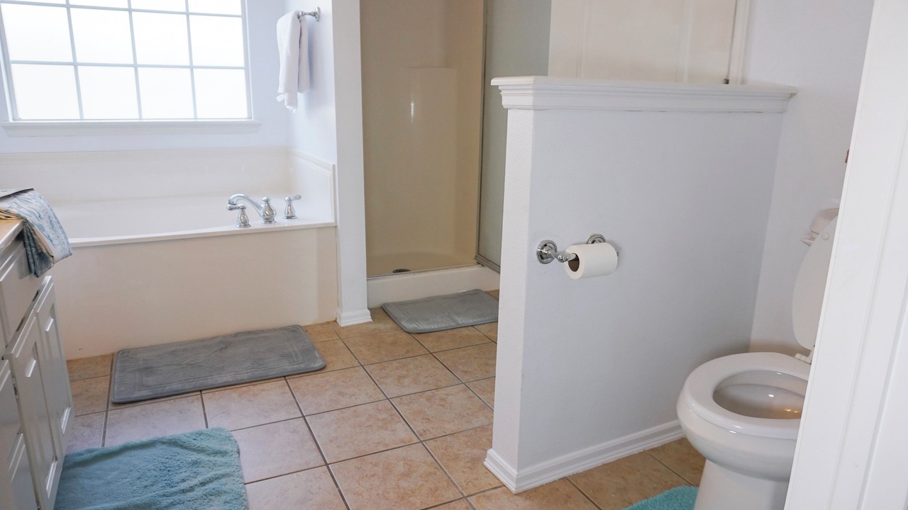 Photo of Bathroom in Jenks