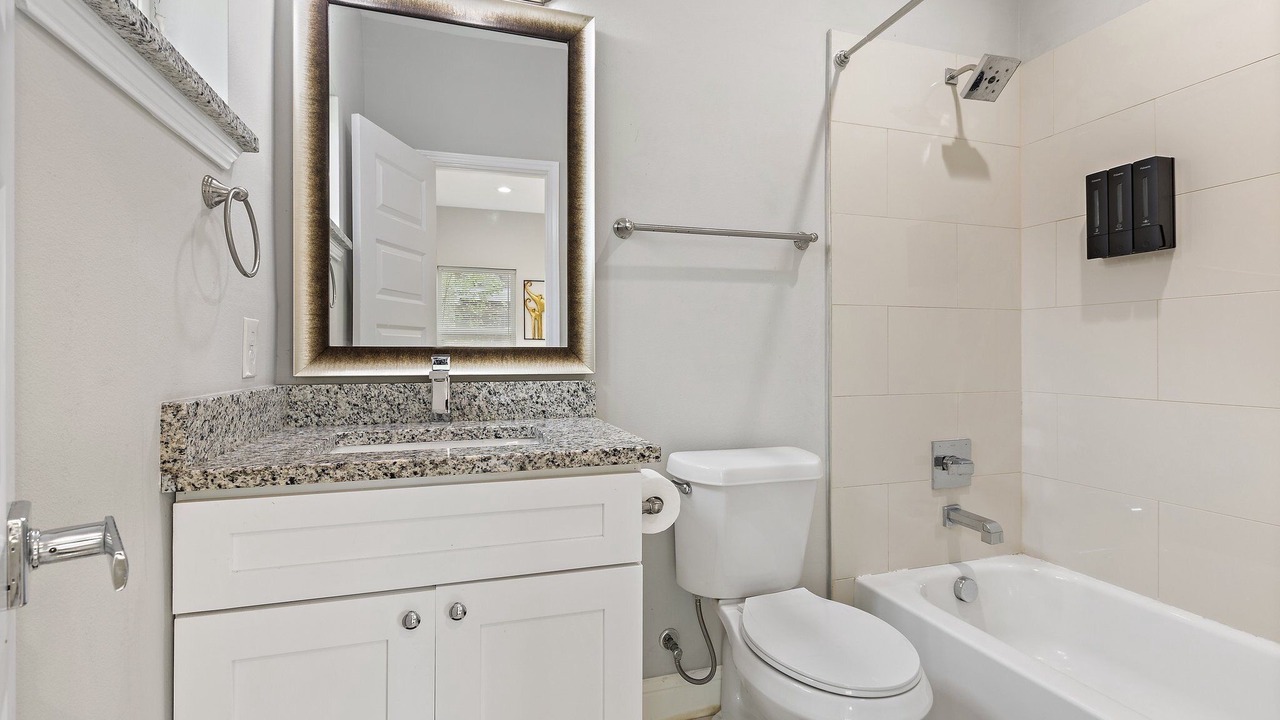 Photo of Bathroom in West Dallas