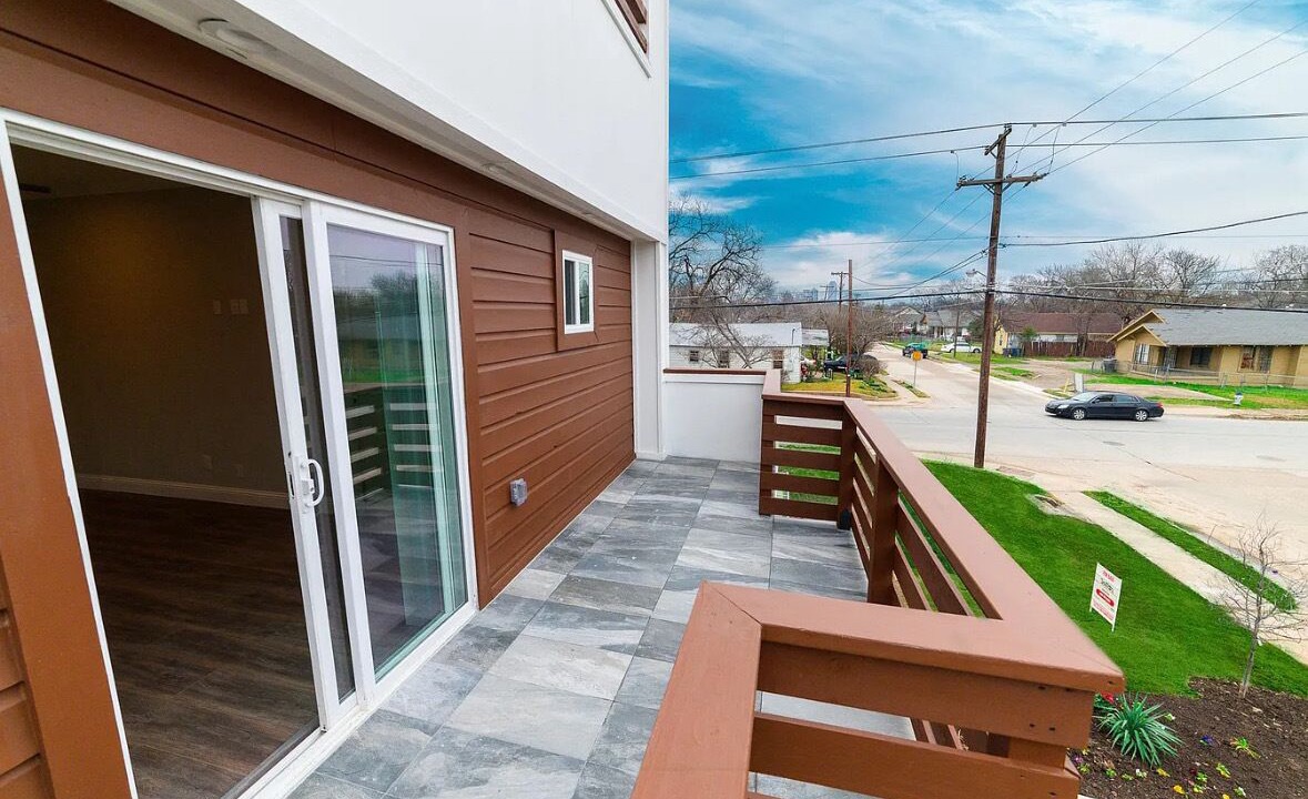Photo of Patio Balcony in West Dallas