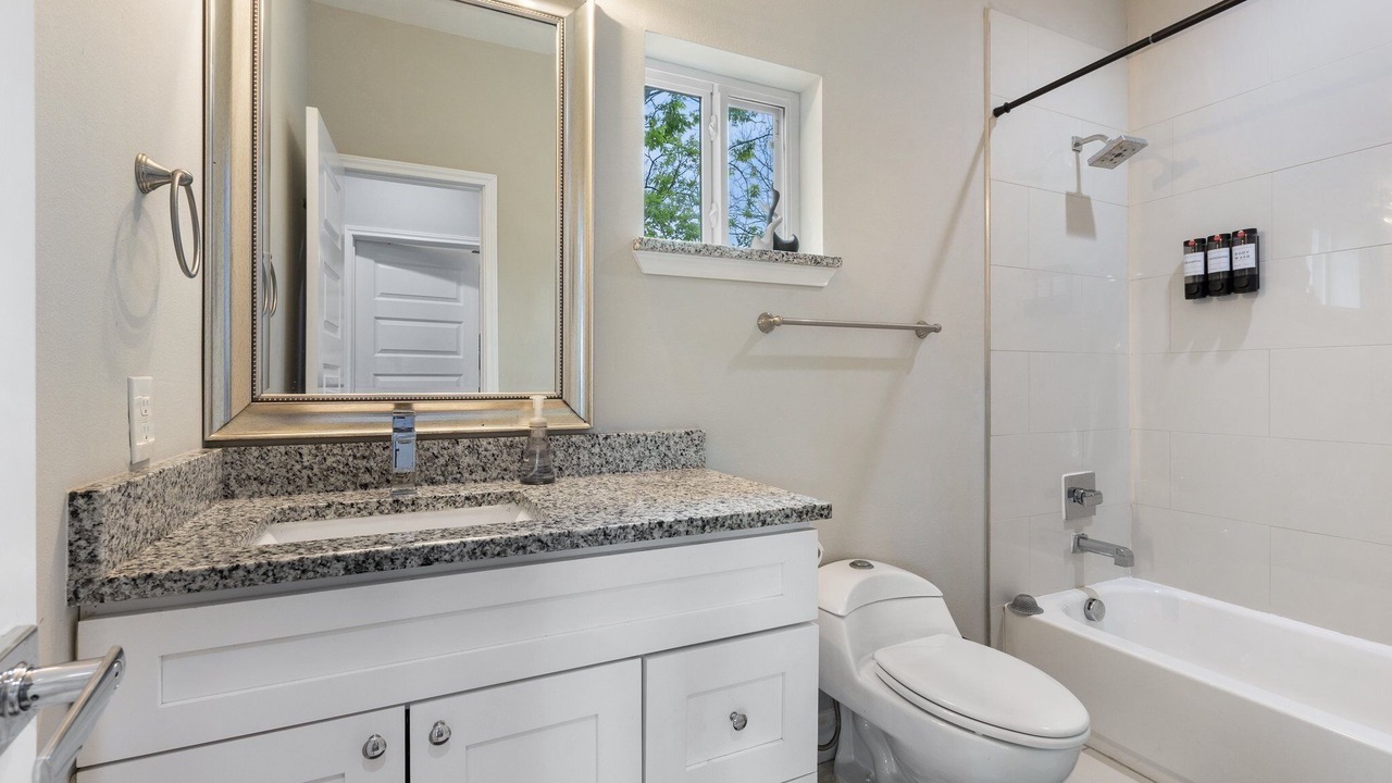 Photo of Bathroom in West Dallas