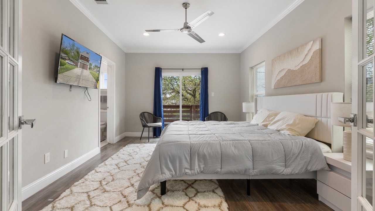 Photo of Bedroom in West Dallas