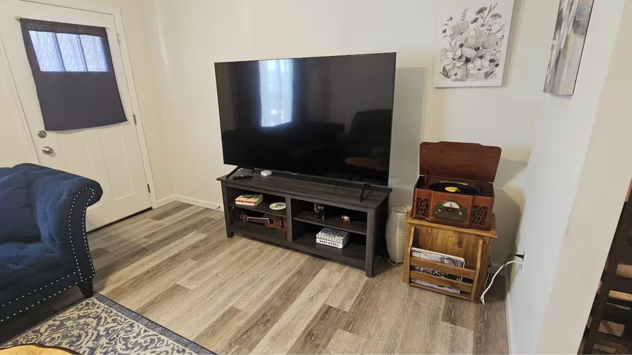 Photo of Livingroom in Richmond