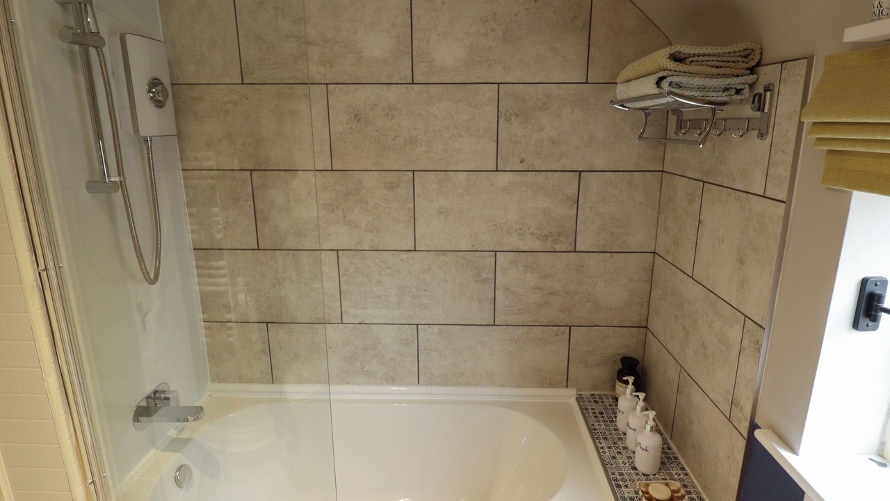 Photo of Bathroom in Woodhall Spa