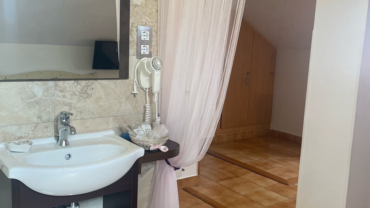 Photo of Bathroom in Rubayo