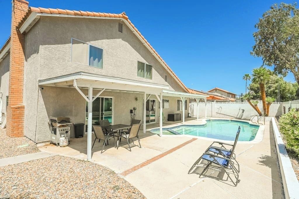 Photo of Outdoor in Green Valley North