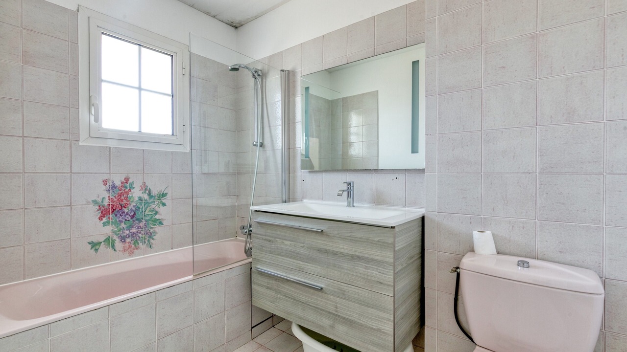 Photo of Bathroom in Batz-sur-Mer