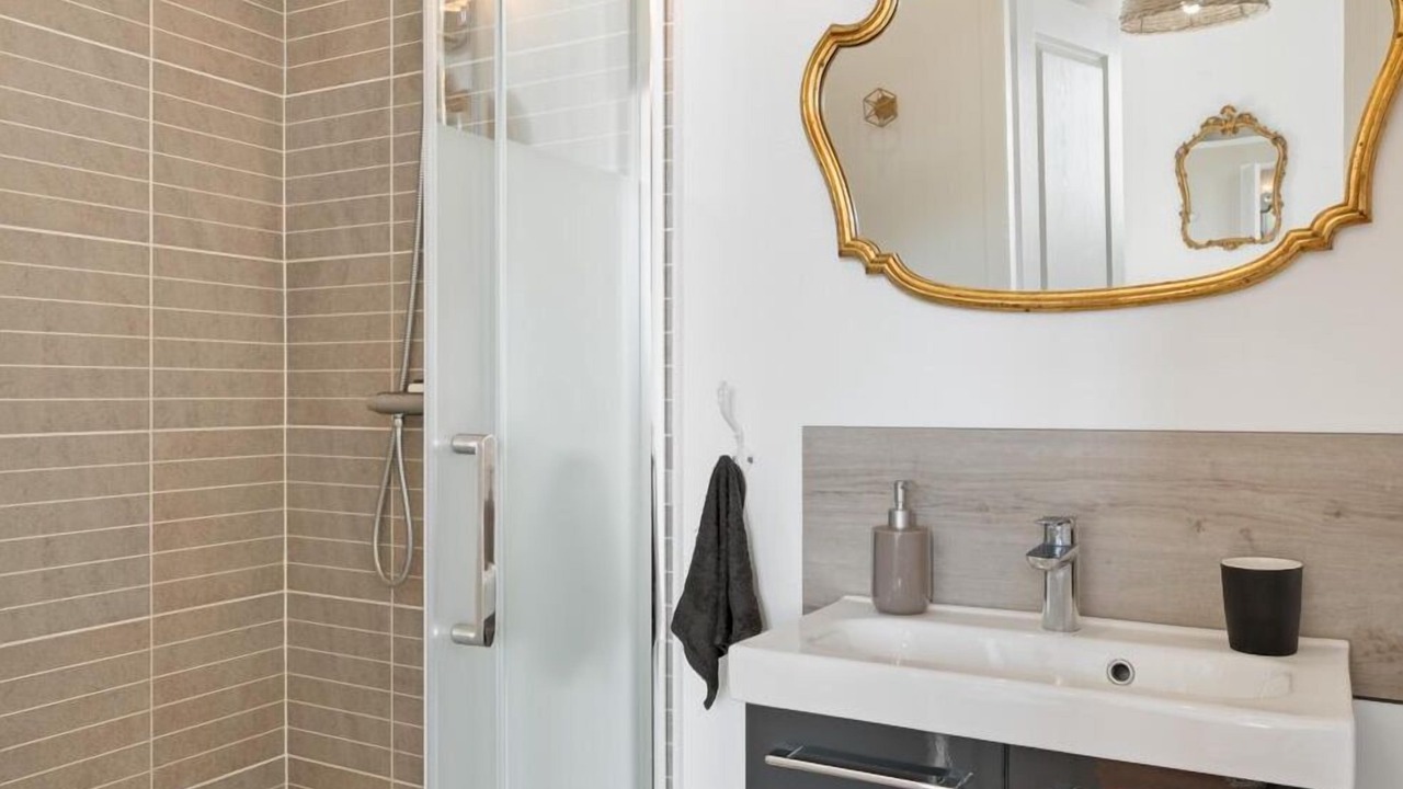 Photo of Bathroom in Saint-Vigor-d'Ymonville