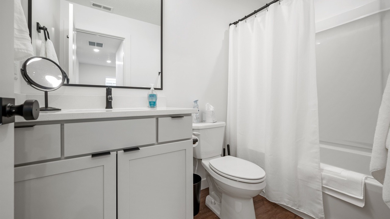 Photo of Bathroom in Mountain Green