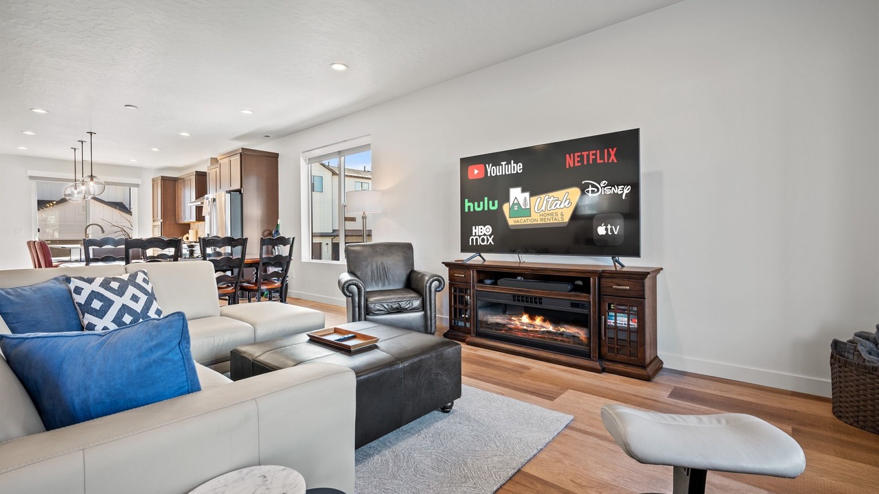 Photo of Livingroom in Mountain Green
