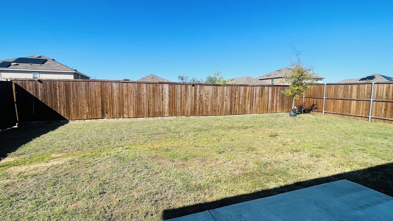 Photo of Outdoor in Aubrey