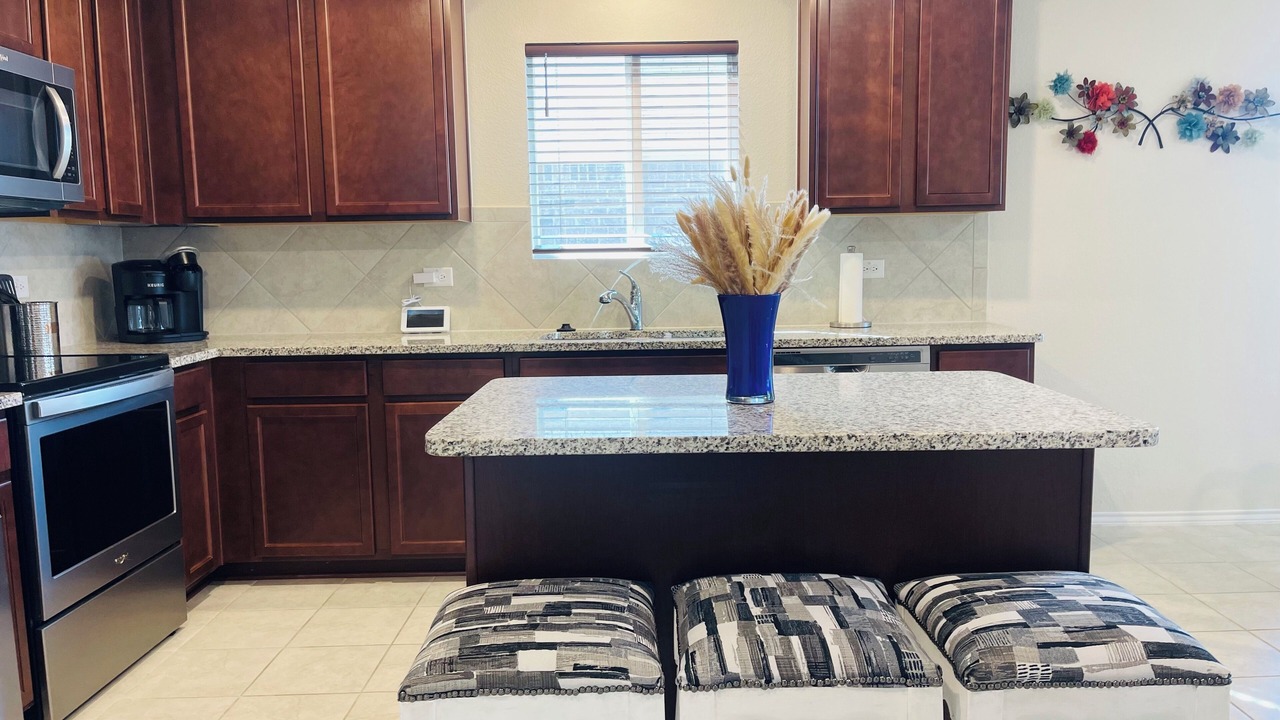 Photo of Kitchen in Aubrey