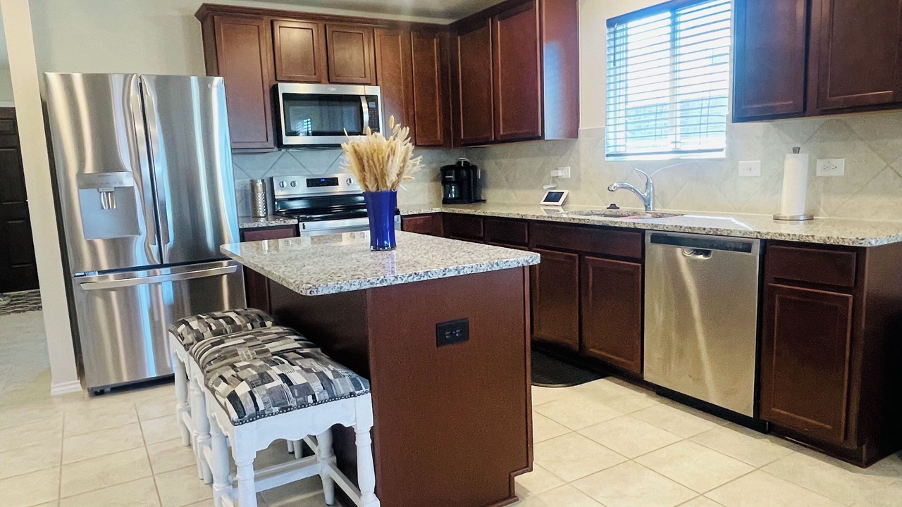 Photo of Kitchen in Aubrey