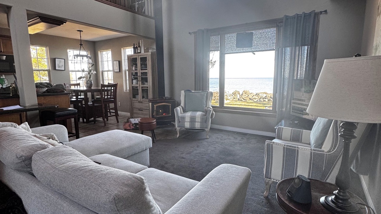 Photo of Livingroom in Leamington