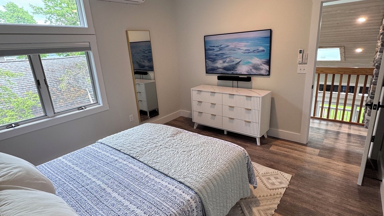 Photo of Bedroom in Valois