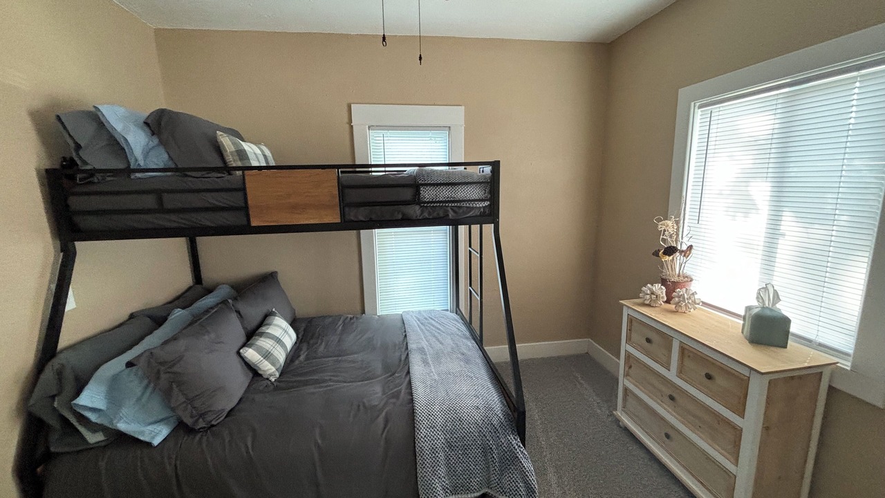 Photo of Bedroom in Alma