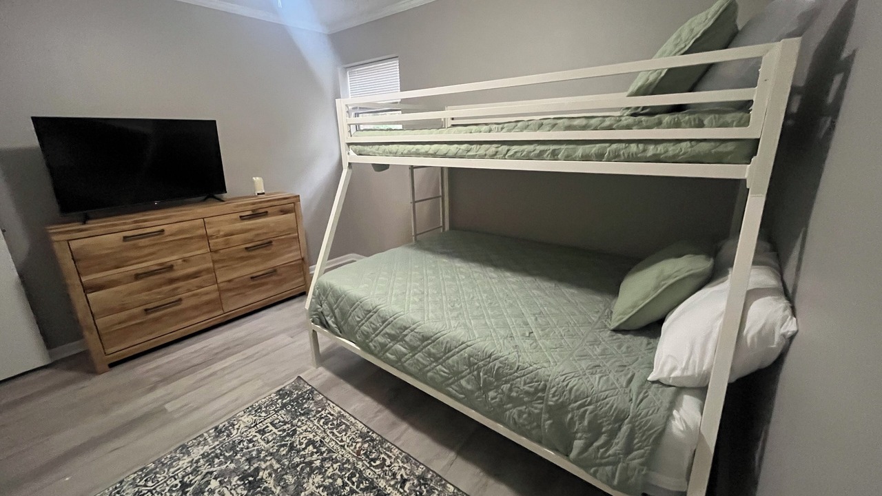 Photo of Bedroom in Fairfield Bay