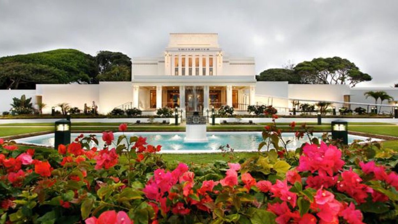 Photo of Others in Laie