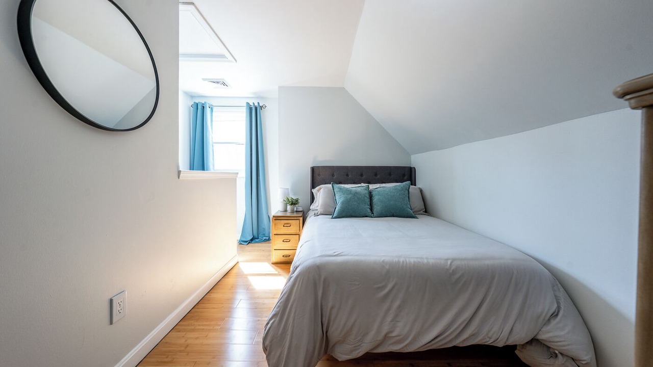 Photo of Bedroom in Harwich Center
