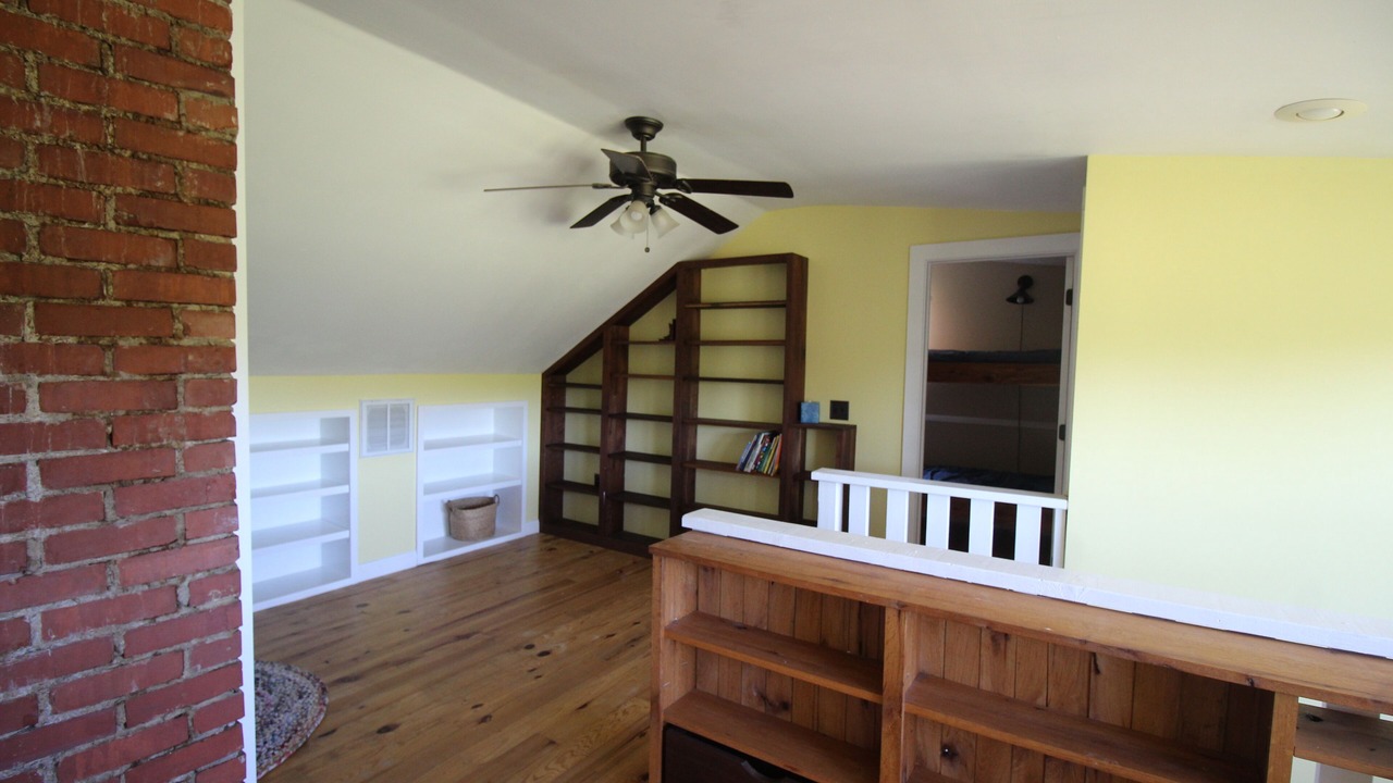 Photo of Others in Elkland