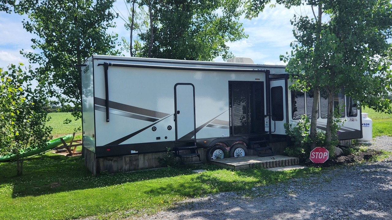 Photo of Outdoor in Belleville