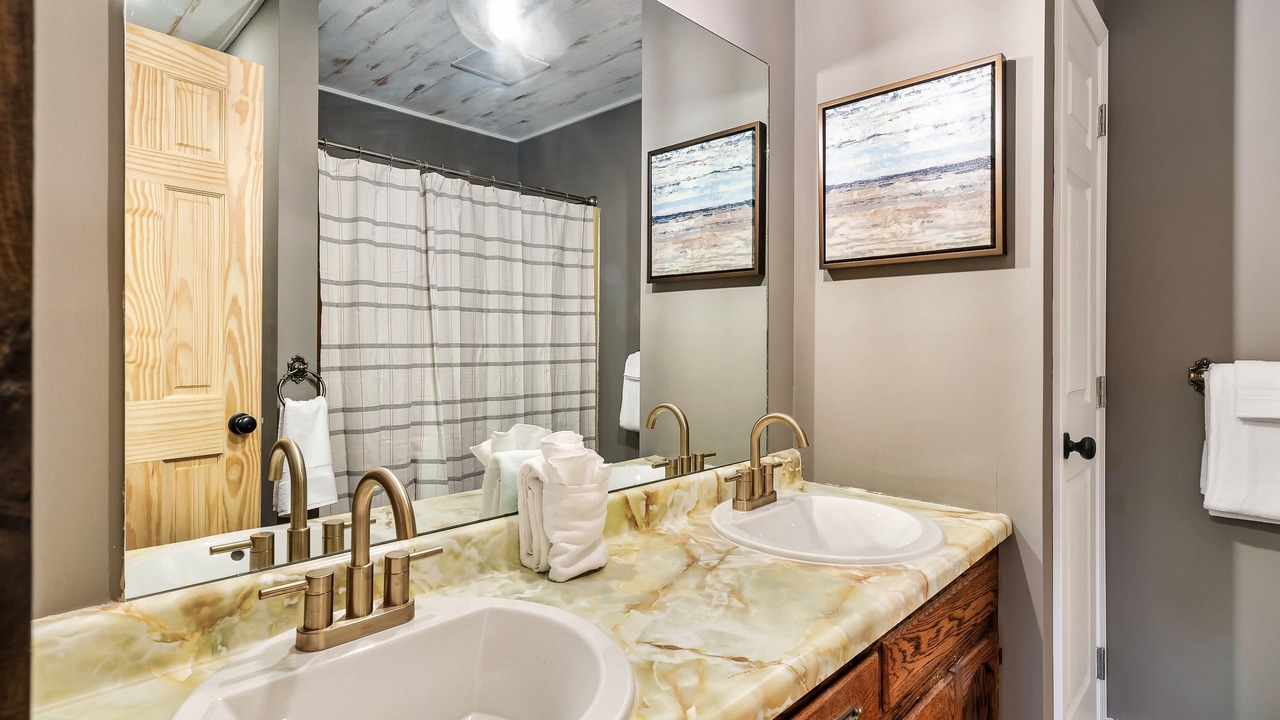 Photo of Bathroom in Caton
