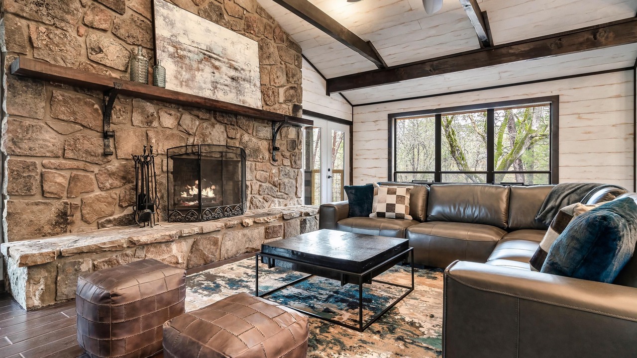 Photo of Livingroom in Caton